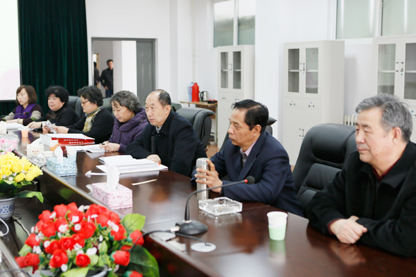 我们召开教学督导组换届及新学期工作安排会议 我们召开教学督导组换届及新学期工作安排会议