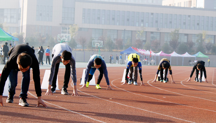 我们2016级新生田径运动会圆满结束 我们2016级新生田径运动会圆满结束