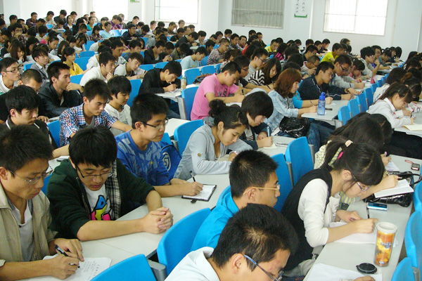 我们召开2011迎新志愿者培训动员大会 我们召开2011迎新志愿者培训动员大会