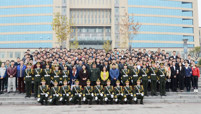 我们国旗护卫队举办建队七周年庆典活动 我们国旗护卫队举办建队七周年庆典活动