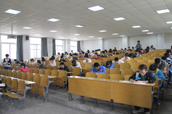 我们大学生数学竞赛圆满结束 我们大学生数学竞赛圆满结束