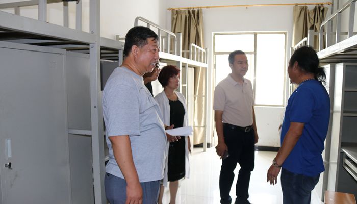 我们开展秋季开学校园安全大检查 我们开展秋季开学校园安全大检查