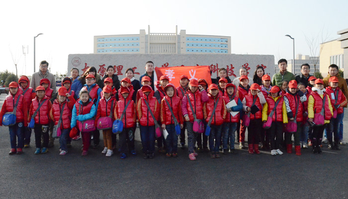 孝义市小记者到我们孝义校区参观学习 孝义市小记者到我们孝义校区参观学习