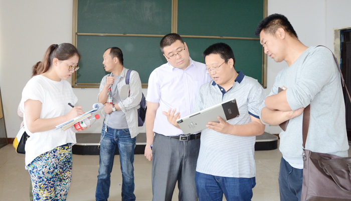 我们召开“心理健康教育咨询中心”和“影视音综合实训平台”建设方案论证会 我们召开“心理健康教育咨询中心”和“影视音综合实训平台”建设方案论证会