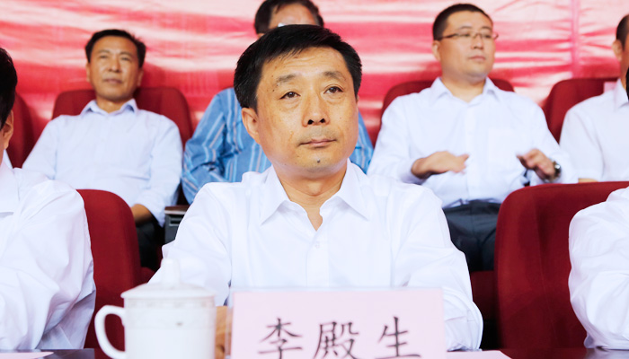 我们举行2016级新生开学典礼 我们举行2016级新生开学典礼