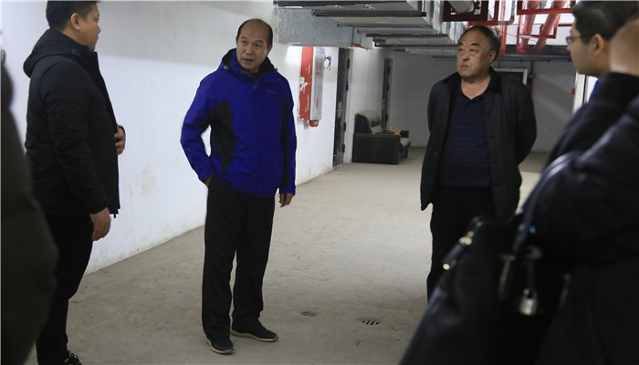 我们召开库房整理工作现场推进会 我们召开库房整理工作现场推进会