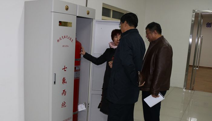 我们进行冬季消防安全检查 我们进行冬季消防安全检查