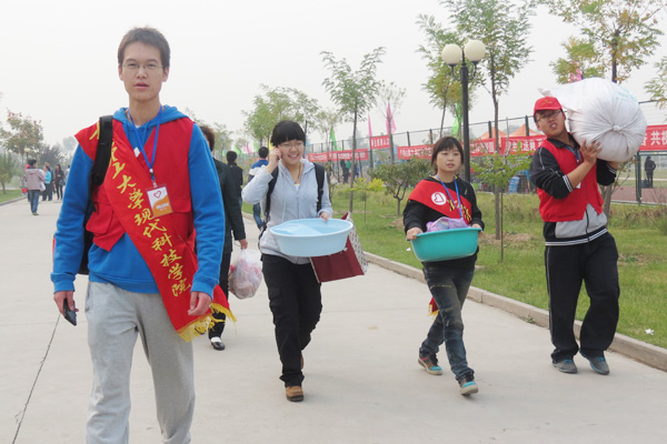 我们2012级新生迎新工作圆满结束 我们2012级新生迎新工作圆满结束