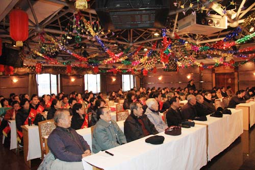 我们召开2007—2008学年度优秀教师和优秀辅导员表彰大会 我们召开2007—2008学年度优秀教师和优秀辅导员表彰大会