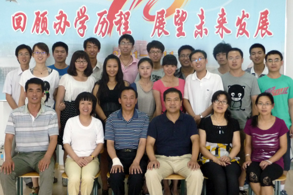 我们召开2011届毕业生党员座谈会