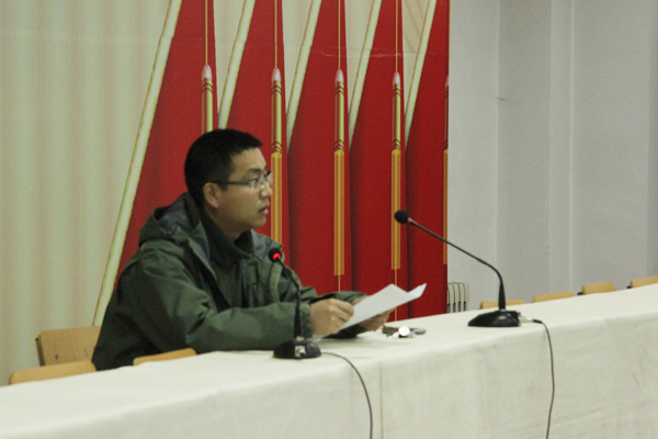 我们召开新学期班团支部干部大会 我们召开新学期班团支部干部大会