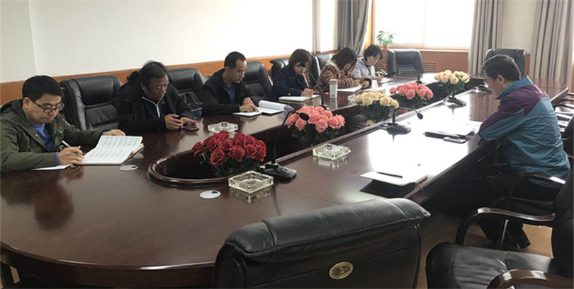 我们召开学校安全及学生心理健康教育工作专题会议 我们召开学校安全及学生心理健康教育工作专题会议