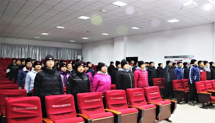 我们国旗护卫队成功举办“牢记历史 勿忘国耻”主题观影活动 我们国旗护卫队成功举办“牢记历史 勿忘国耻”主题观影活动