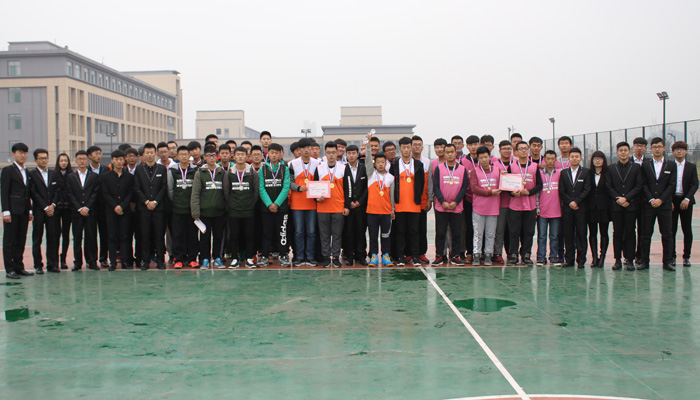 我们2015级新生篮球赛圆满落幕 我们2015级新生篮球赛圆满落幕