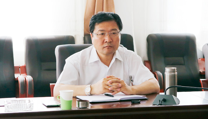 副校长李晋平一行到我们孝义校区调研指导工作