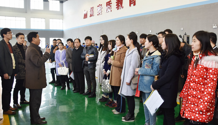 我们开展新聘教职工岗前集中培训