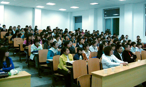助理想起飞 为青春导航--我们团组织在2008级新生中广泛开展学习交流会 助理想起飞 为青春导航--我们团组织在2008级新生中广泛开展学习交流会