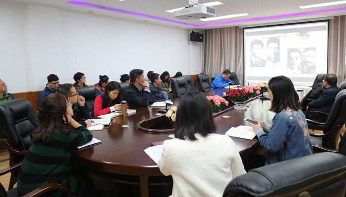 现代第一机关党支部召开组织生活会观看专题节目《榜样》 现代第一机关党支部召开组织生活会观看专题节目《榜样》