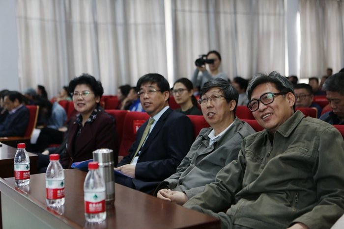 “高考改革、招生录取、人才培养”高峰论坛圆满成功 “高考改革、招生录取、人才培养”高峰论坛圆满成功