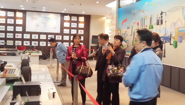 我们组织开展校外实习基地考察 我们组织开展校外实习基地考察