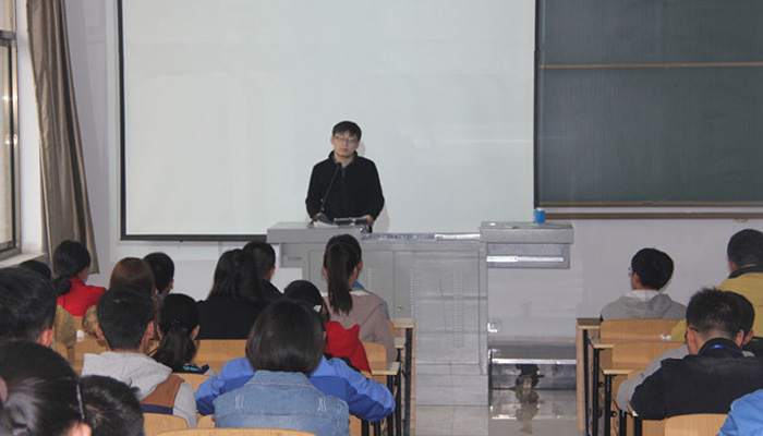 我们召开勤工助学2015级新生助理工作会议