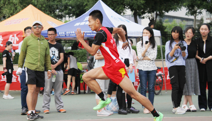 我们代表团在太阳集团网tyc97282016年学生田径运动会上再创佳绩 我们代表团在太阳集团网tyc97282016年学生田径运动会上再创佳绩