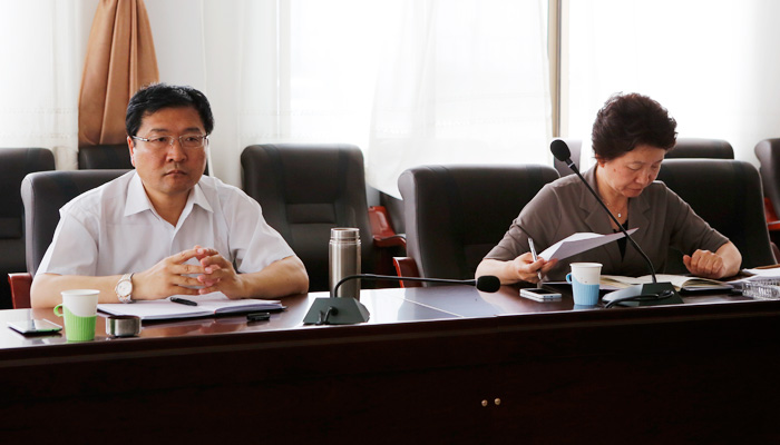 副校长李晋平一行到我们孝义校区调研指导工作
