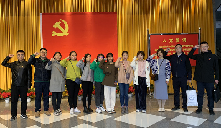 我们党支部书记参观红色教育基地深入开展党史学习 我们党支部书记参观红色教育基地深入开展党史学习