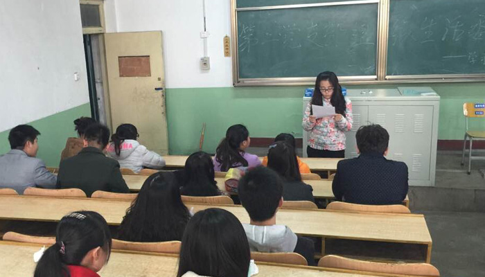 我们各学生党支部开展“传承雷锋精神 弘扬核心价值观”学习雷锋主题月活动 我们各学生党支部开展“传承雷锋精神 弘扬核心价值观”学习雷锋主题月活动