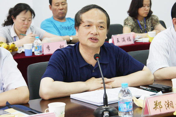 山西省学位办专家组对我们申请列为学士学位授予单位与授予专业工作进行检查指导