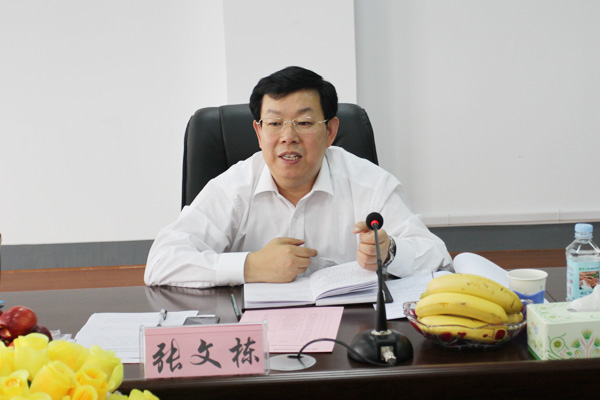 校长张文栋来我们调研指导工作 校长张文栋来我们调研指导工作