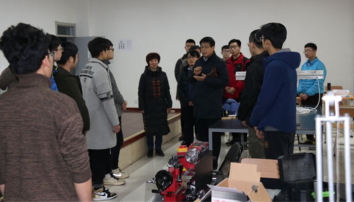 我们开展寒假前校园安全大检查 我们开展寒假前校园安全大检查