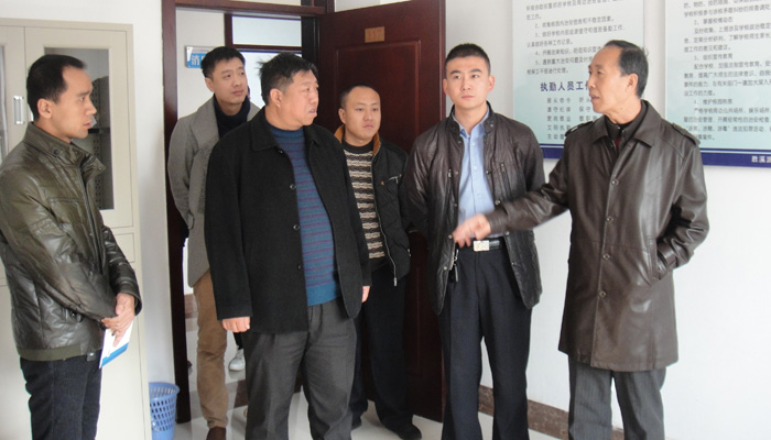 太阳集团网tyc9728保卫处副处长于雷一行来我们调研户籍管理工作
