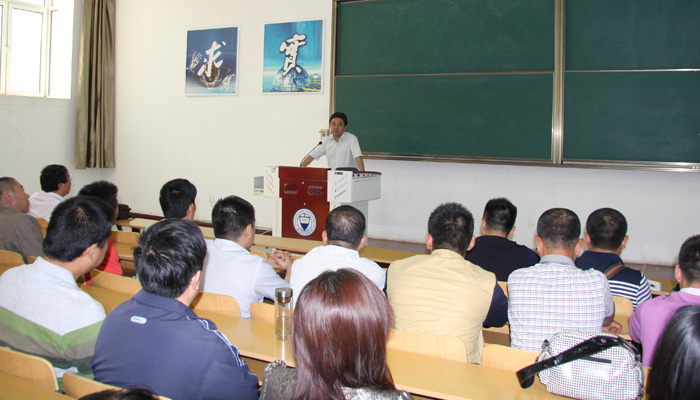 我们后勤部员工到明向校区学习参观 我们后勤部员工到明向校区学习参观