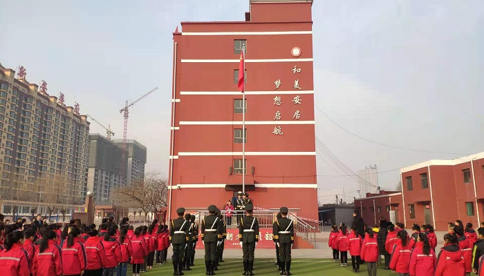 我们国旗护卫队指导安居街小学组建国旗班 我们国旗护卫队指导安居街小学组建国旗班