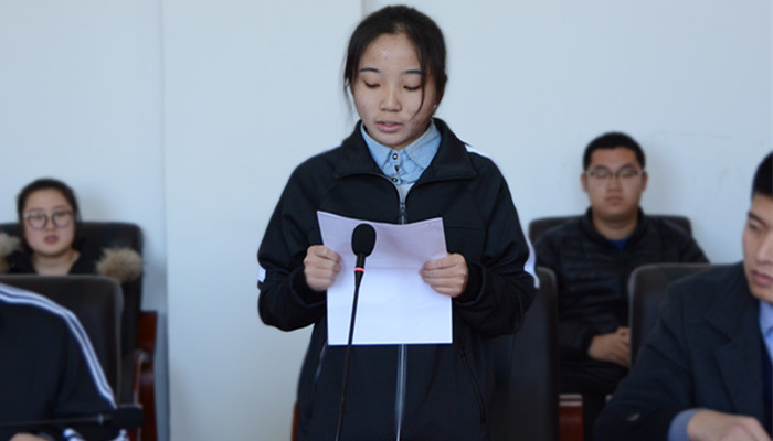 我们举行“小桔灯”爱心助学资助仪式 我们举行“小桔灯”爱心助学资助仪式