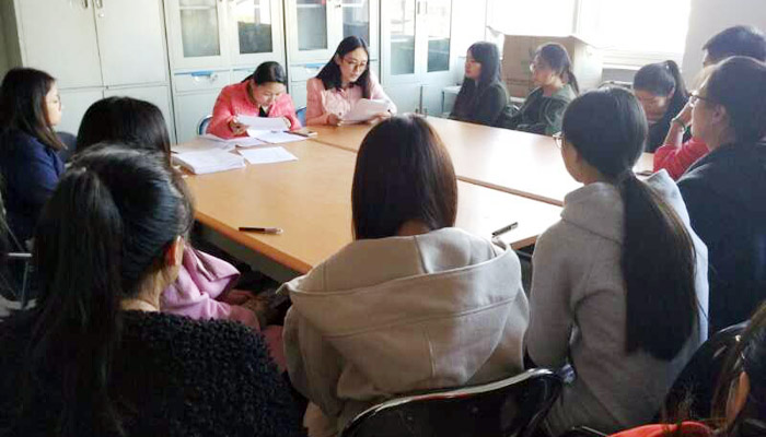 我们现代联合学生党支部召开组织生活会 我们现代联合学生党支部召开组织生活会