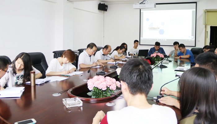 院领导亲切看望毕业生并与各类代表召开系列座谈会 院领导亲切看望毕业生并与各类代表召开系列座谈会