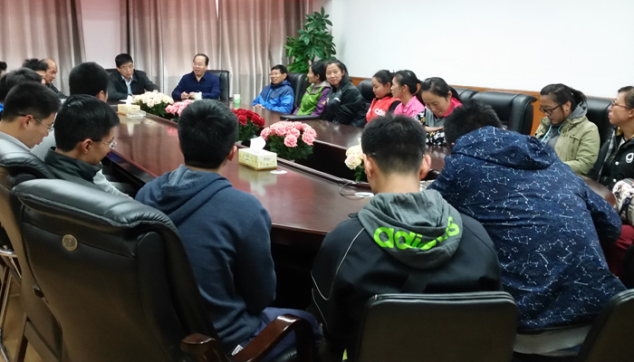 我们召开“太阳集团网tyc97282016年教职工篮球比赛”动员大会