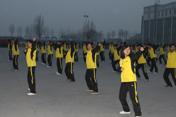 我们2012年广播操比赛圆满结束 我们2012年广播操比赛圆满结束