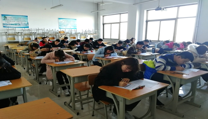 我们2018年英语四级模拟考试圆满落幕 我们2018年英语四级模拟考试圆满落幕