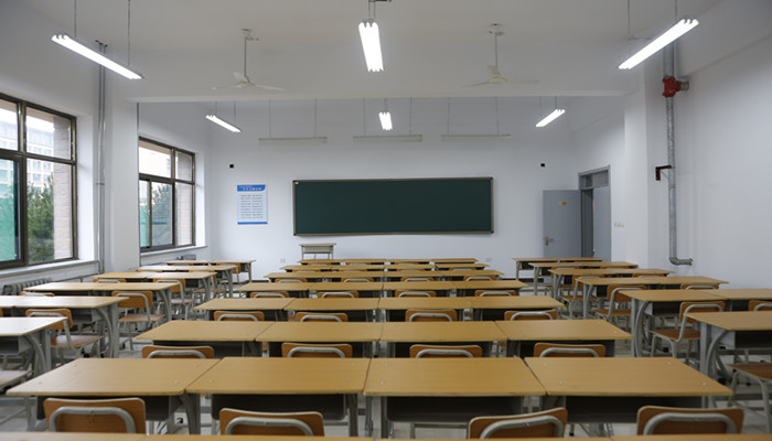 【迎新专题】2018级新生报到入学指南--后勤服务篇 【迎新专题】2018级新生报到入学指南--后勤服务篇