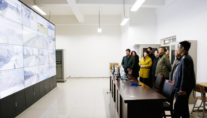 我们对新学期开学工作进行检查 我们对新学期开学工作进行检查