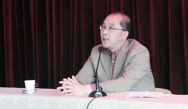 李慧研究员做客我们人文教育约题讲座 李慧研究员做客我们人文教育约题讲座