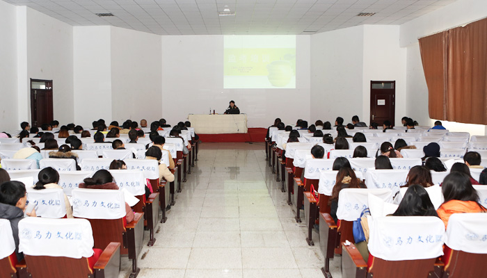 我们2015年下半年全国大学英语四、六级考试顺利结束 我们2015年下半年全国大学英语四、六级考试顺利结束