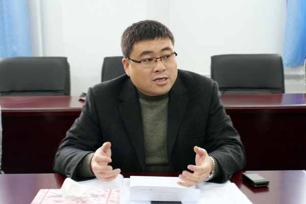 我们召开新生座谈会 我们召开新生座谈会