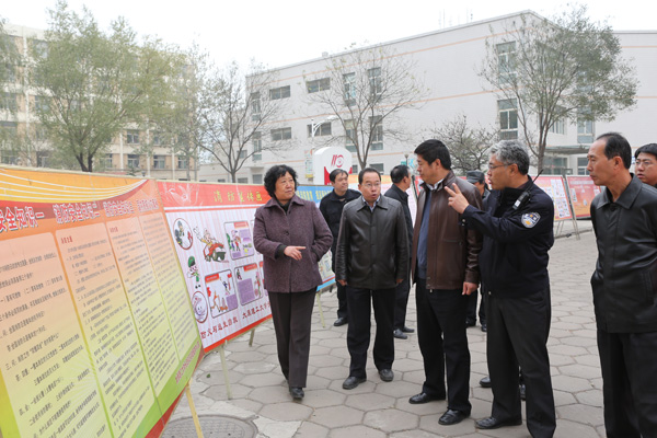 我们积极参加119消防日宣传活动 我们积极参加119消防日宣传活动