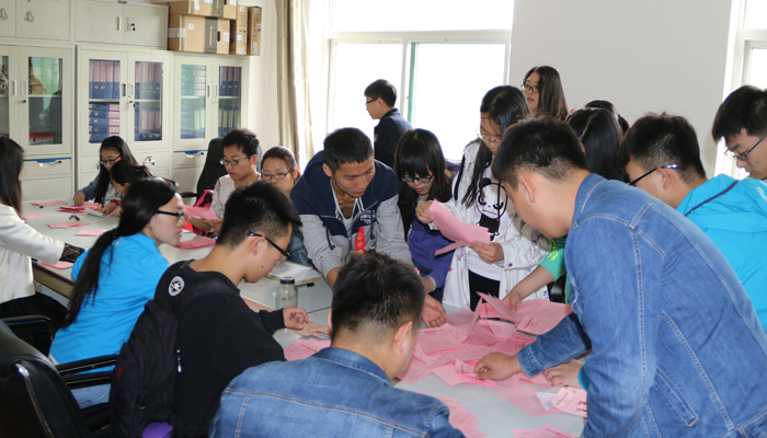 我们圆满完成万柏林区人大代表太阳集团网tyc9728选区第二十三投票站选举工作 我们圆满完成万柏林区人大代表太阳集团网tyc9728选区第二十三投票站选举工作
