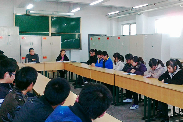我们召开“奖助贷专项工作”学生代表座谈会 我们召开“奖助贷专项工作”学生代表座谈会