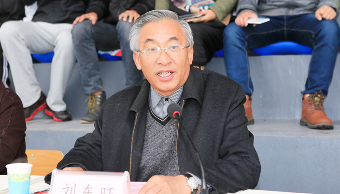 我们2014级新生田径运动会隆重开幕 我们2014级新生田径运动会隆重开幕